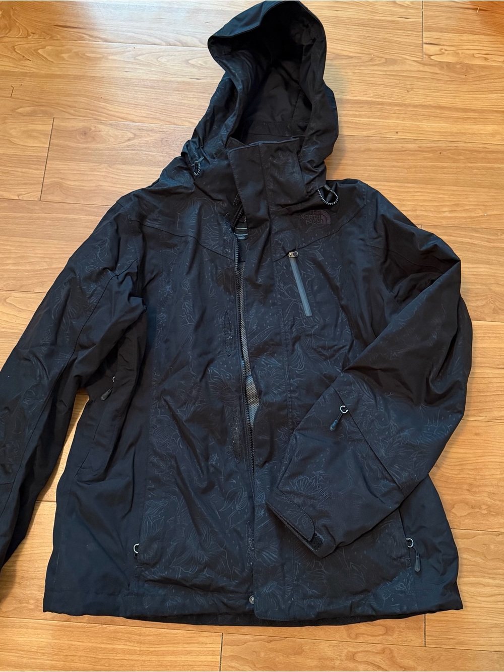 North Face Hyvent Hooded Winter Jacket - Lightweight Weather-Resistant Coat